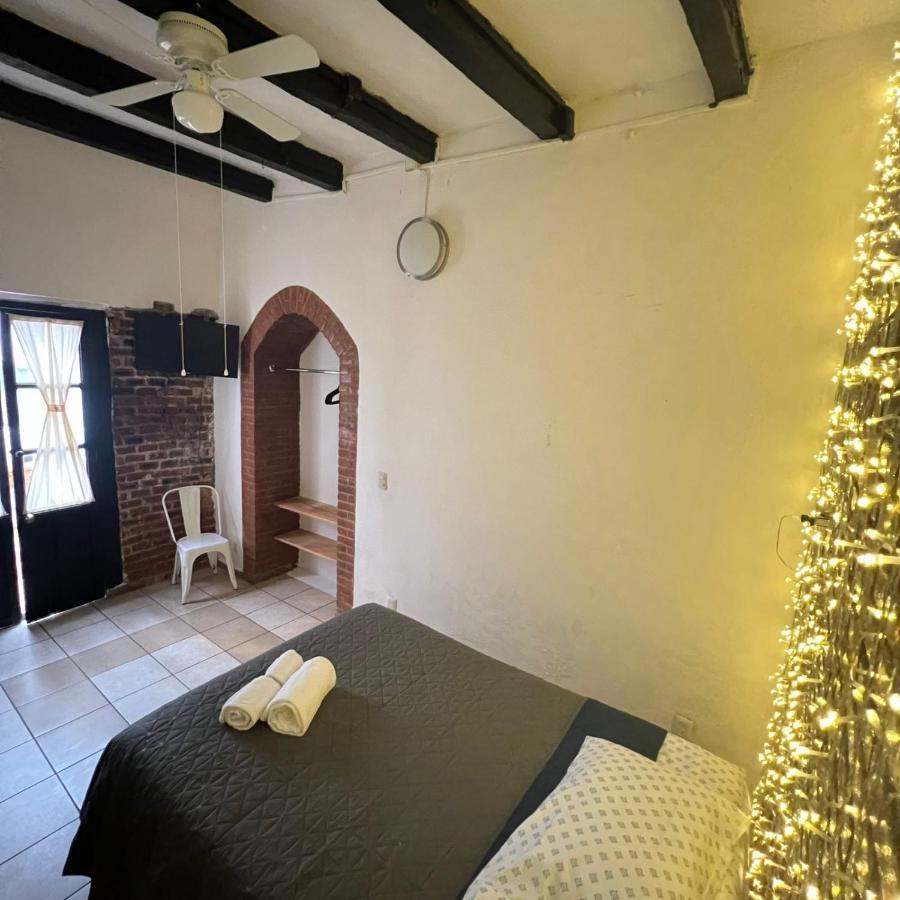 Hostal Luna 49 Querétaro Esterno foto