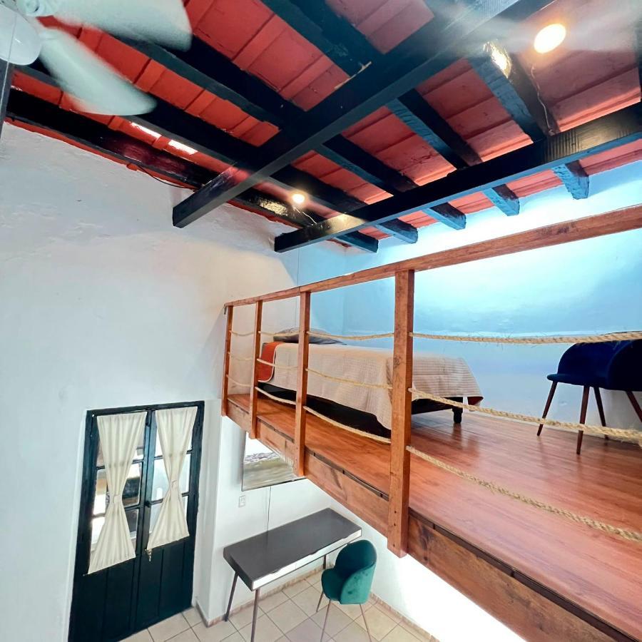 Hostal Luna 49 Querétaro Esterno foto