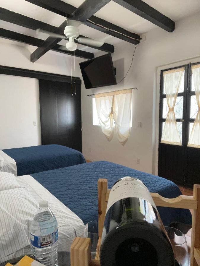 Hostal Luna 49 Querétaro Esterno foto